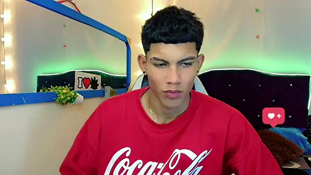 Damian latinxxx online show from 02/09/25, 08:33