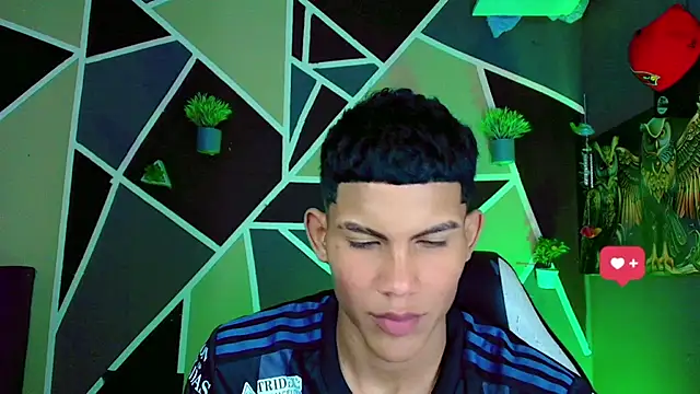 Damian latinxxx online show from 02/21/25, 04:51