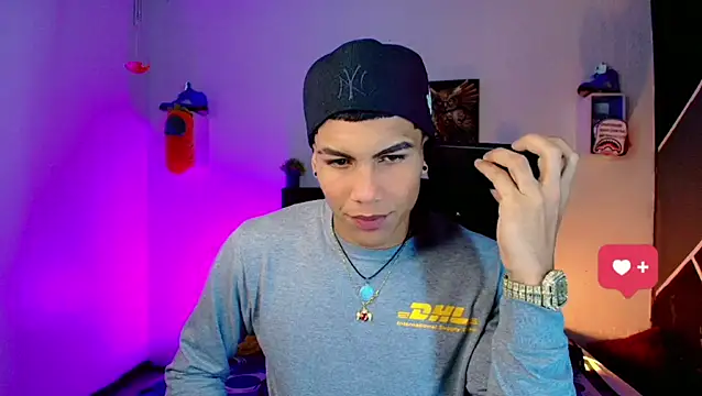 Damian latinxxx online show from 03/13/25, 03:00