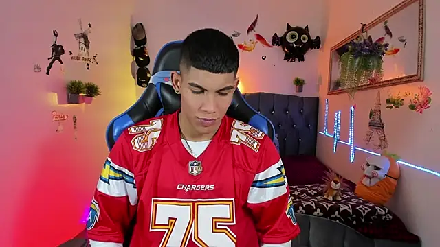 Damian latinxxx online show from 11/01/25, 03:19