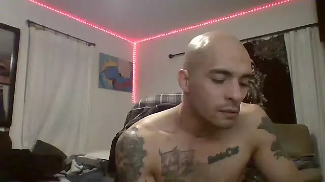 Snapshot of JohnnyDeep187 chatting on 12/03/24, 02:03 JohnnyDeep187 online show from 12/03/24, 02:03