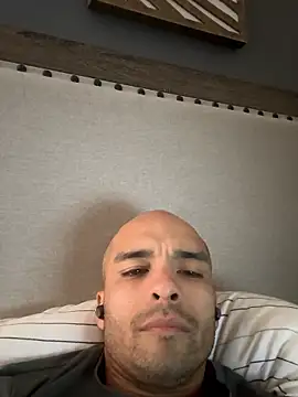 JohnnyDeep187 online show from 04/27/26, 06:22