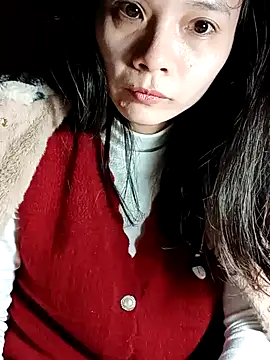 Snapshot of Cute20love20 chatting on 12/15/24, 07:42 Cute20love20 online show from 12/15/24, 07:42