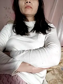 Snapshot of Cute20love20 chatting on 02/25/25, 03:27 Cute20love20 online show from 02/25/25, 03:27