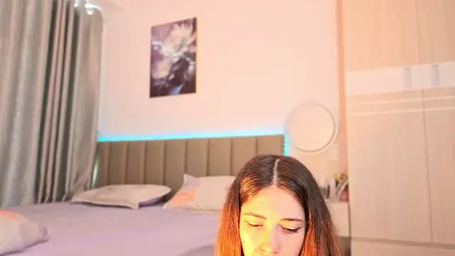 sweety vikky online show from 06/12/26, 12:20