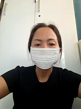 Baby-sexytits18 online show from 03/14/25, 03:04