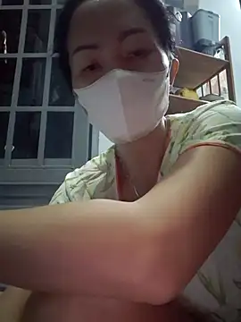 Baby-sexytits18 online show from 09/22/25, 11:56