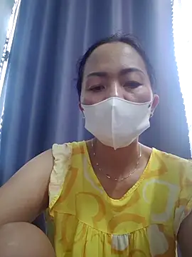 Baby-sexytits18 online show from 10/20/25, 11:27