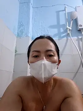 Baby-sexytits18 online show from 12/16/25, 11:26