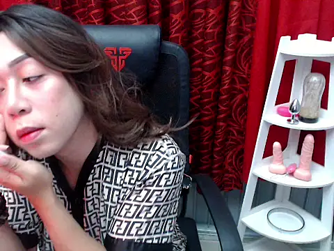 Snapshot of urprincessnicolexxx chatting on 05/12/26, 01:47 urprincessnicolexxx online show from 05/12/26, 01:47