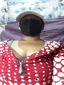 Tharukasenevirathne online show from 06/22/26, 04:37