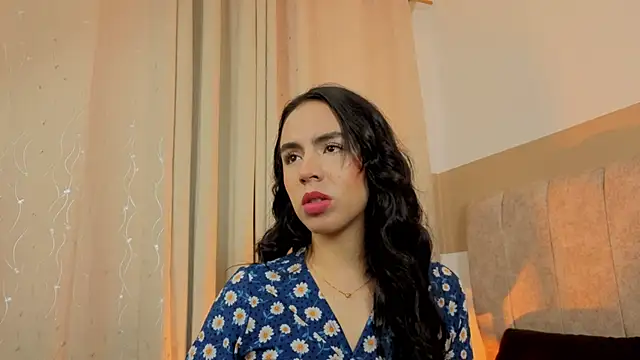Zara dulce online show from 04/27/26, 01:09