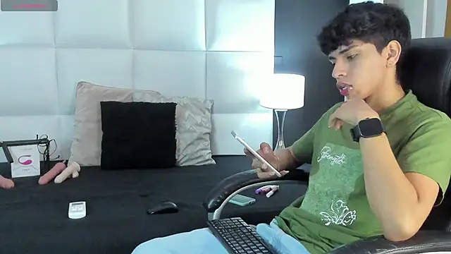 Santy carrington online show from 12/09/24, 08:23