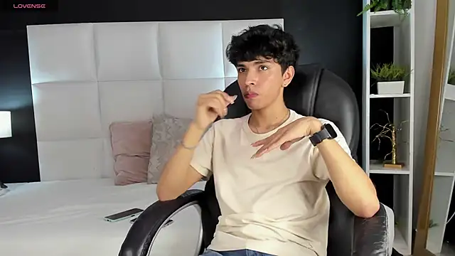 Santy carrington online show from 12/20/24, 08:45