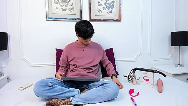 Santy carrington online show from 12/31/24, 12:57