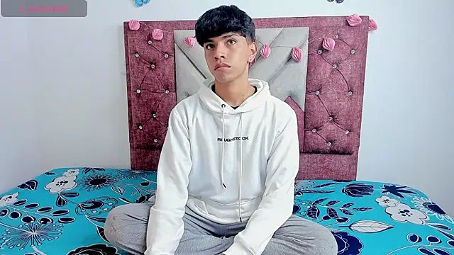 Santy carrington online show from 03/15/25, 03:40