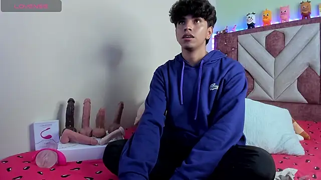 Santy carrington online show from 09/23/25, 03:42