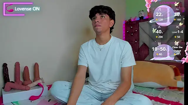 Snapshot of Santy_carrington chatting on 11/23/25, 09:14 Santy carrington online show from 11/23/25, 09:14