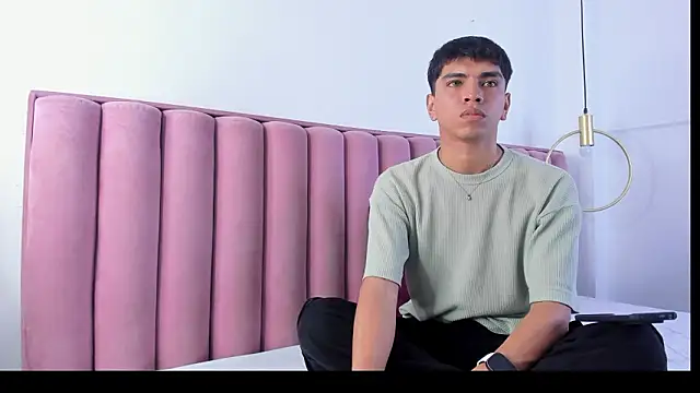 Snapshot of Santy_carrington chatting on 03/07/26, 08:17 Santy carrington online show from 03/07/26, 08:17