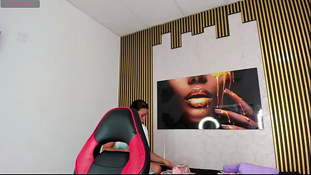 Snapshot of that_temptation chatting on 12/09/24, 06:35 that temptation online show from 12/09/24, 06:35