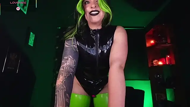 YourMissAlice online show from 11/09/25, 08:18