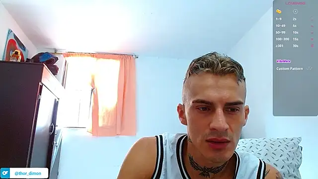 Snapshot of bray_hotboy777 chatting on 02/21/26, 02:29 bray hotboy777 online show from 02/21/26, 02:29