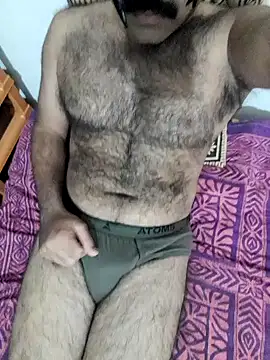 Snapshot of velociraptor_xxx chatting on 12/21/24, 04:57 velociraptor xxx online show from 12/21/24, 04:57