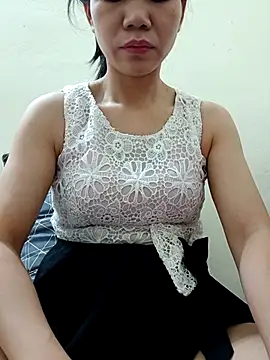 Snapshot of Dumani99 chatting on 05/07/26, 11:43 Dumani99 online show from 05/07/26, 11:43