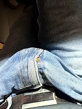 Snapshot of franko1987 chatting on 02/18/26, 06:09 franko1987 online show from 02/18/26, 06:09