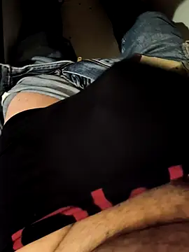 Snapshot of franko1987 chatting on 03/21/26, 06:51 franko1987 online show from 03/21/26, 06:51