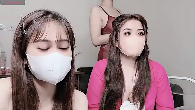 LyLy Office online show from 02/19/25, 12:11