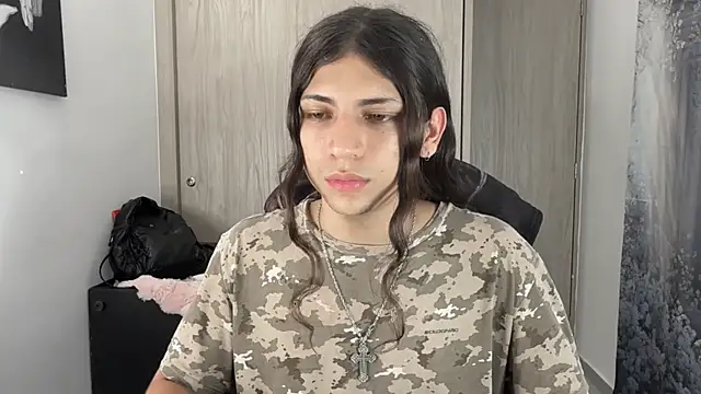 Snapshot of gabriel__manson chatting on 12/01/25, 10:26 gabriel manson online show from 12/01/25, 10:26