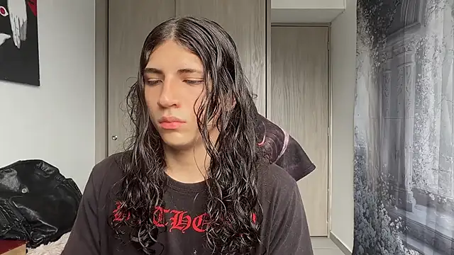 Snapshot of gabriel__manson chatting on 04/05/26, 05:43 gabriel manson online show from 04/05/26, 05:43