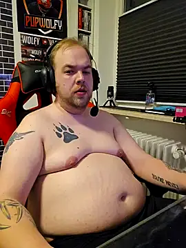 PupW0lfy online show from 02/08/25, 06:33