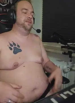 PupW0lfy online show from 10/11/25, 07:12