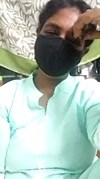 Snapshot of Tamil--Rani chatting on 01/08/25, 04:44 Tamil--Rani online show from 01/08/25, 04:44