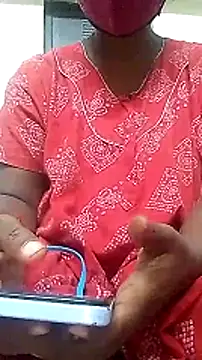 Snapshot of Tamil--Rani chatting on 01/10/25, 12:15 Tamil--Rani online show from 01/10/25, 12:15