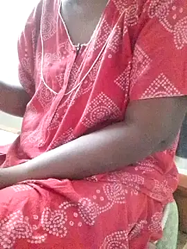 Snapshot of Tamil--Rani chatting on 01/10/25, 07:43 Tamil--Rani online show from 01/10/25, 07:43