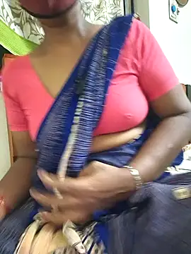 Snapshot of Tamil--Rani chatting on 01/18/25, 04:53 Tamil--Rani online show from 01/18/25, 04:53