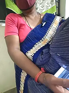 Snapshot of Tamil--Rani chatting on 01/18/25, 07:58 Tamil--Rani online show from 01/18/25, 07:58