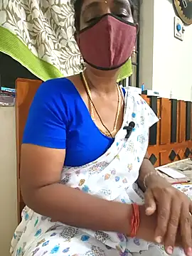 Snapshot of Tamil--Rani chatting on 01/26/25, 07:09 Tamil--Rani online show from 01/26/25, 07:09