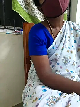 Snapshot of Tamil--Rani chatting on 01/26/25, 10:24 Tamil--Rani online show from 01/26/25, 10:24