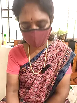 Snapshot of Tamil--Rani chatting on 01/30/25, 12:06 Tamil--Rani online show from 01/30/25, 12:06