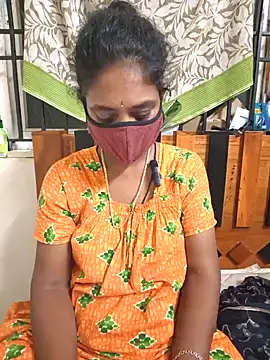 Snapshot of Tamil--Rani chatting on 01/31/25, 04:27 Tamil--Rani online show from 01/31/25, 04:27