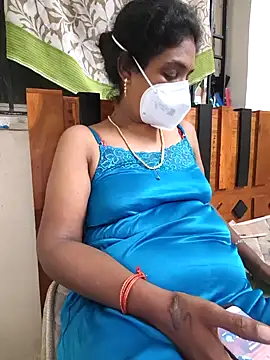 Snapshot of Tamil--Rani chatting on 02/02/25, 05:15 Tamil--Rani online show from 02/02/25, 05:15