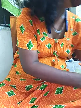 Snapshot of Tamil--Rani chatting on 02/13/25, 03:24 Tamil--Rani online show from 02/13/25, 03:24