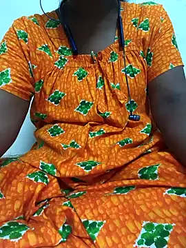 Snapshot of Tamil--Rani chatting on 02/19/25, 01:28 Tamil--Rani online show from 02/19/25, 01:28