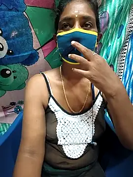 Snapshot of Tamil--Rani chatting on 03/13/25, 06:48 Tamil--Rani online show from 03/13/25, 06:48