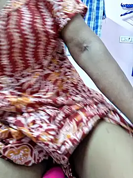 Tamil--Rani online show from 04/25/26, 01:52