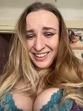 Snapshot of OlgaBuzzz chatting on 12/17/24, 06:35 OlgaBuzzz online show from 12/17/24, 06:35